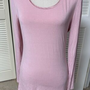 White House Black Market Scoop Neck Satin Trim Soft Pink Long Sleeve Top